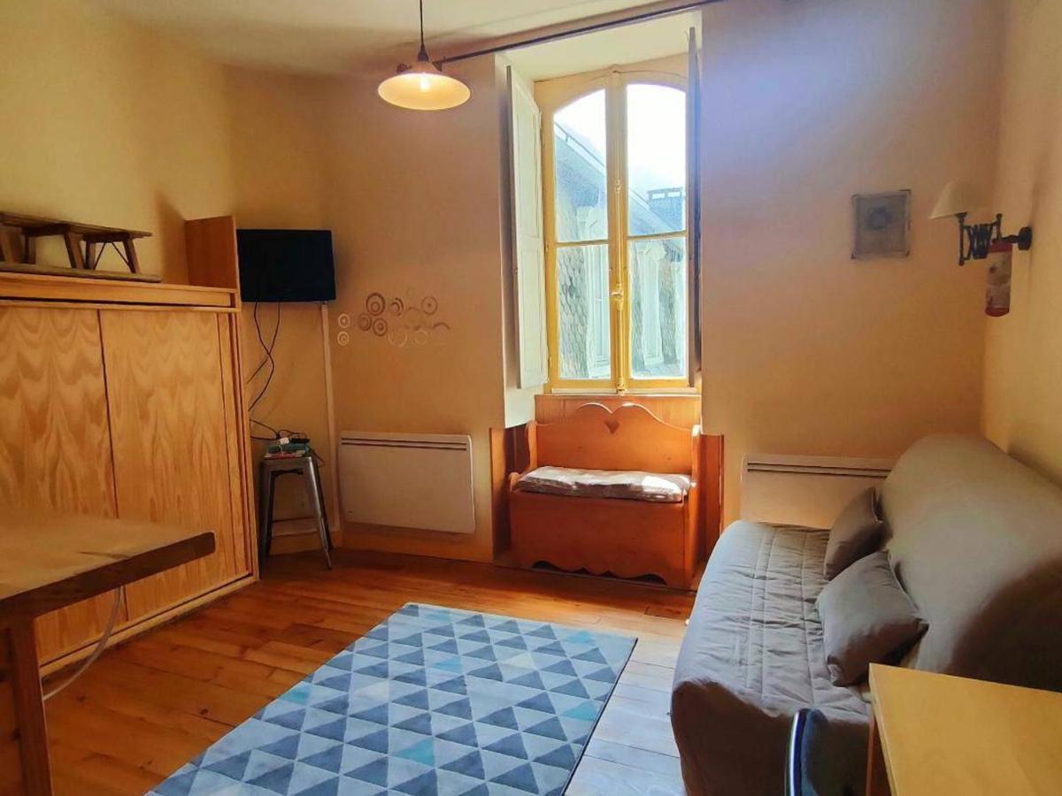 Studio Proche Centre Pour 2/4 Personnes, Cuisine Equipee, Pres Thermes Et Telecabines - Fr-1-234-281 Котеретс Екстер'єр фото